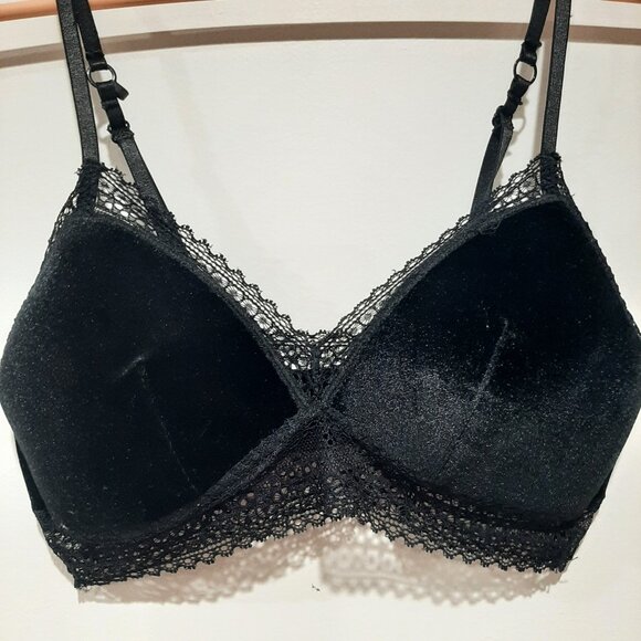 Velvet and lace wireless black boho whimsigoth bralette medium - Picture 1 of 9